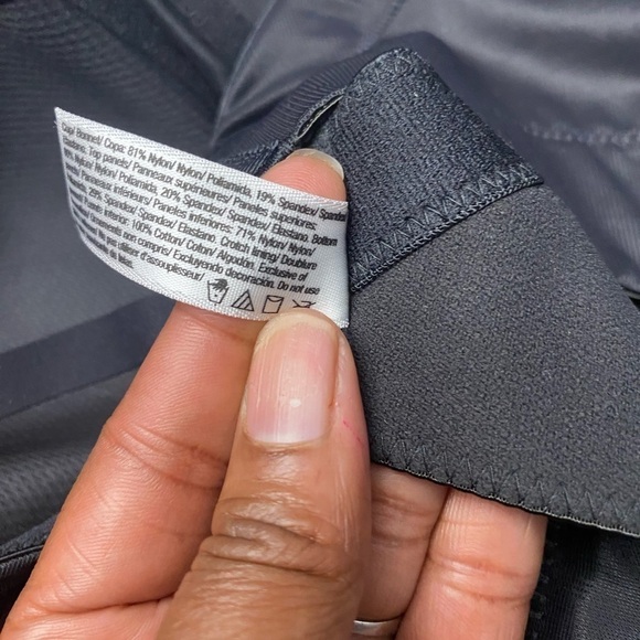 Maidenform Strapless Body-briefer
36B 
NWOT 
Feel and look your ultimate best !! - Picture 6 of 6